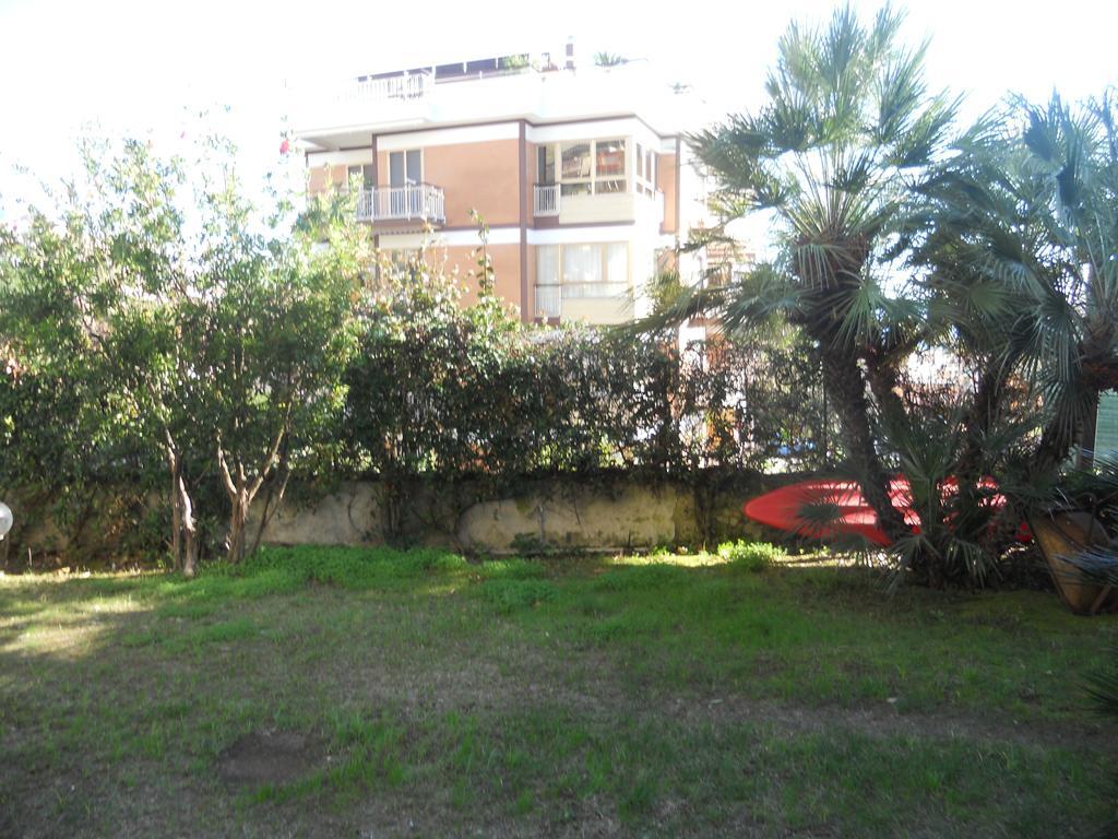 Villa Eleonora Formia Exterior foto